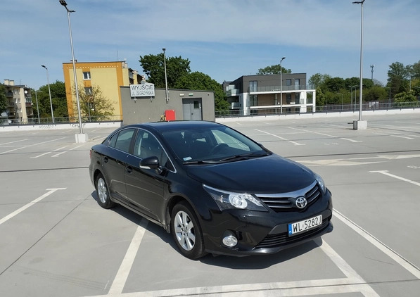 Toyota Avensis cena 43900 przebieg: 182650, rok produkcji 2014 z Legionowo małe 191
